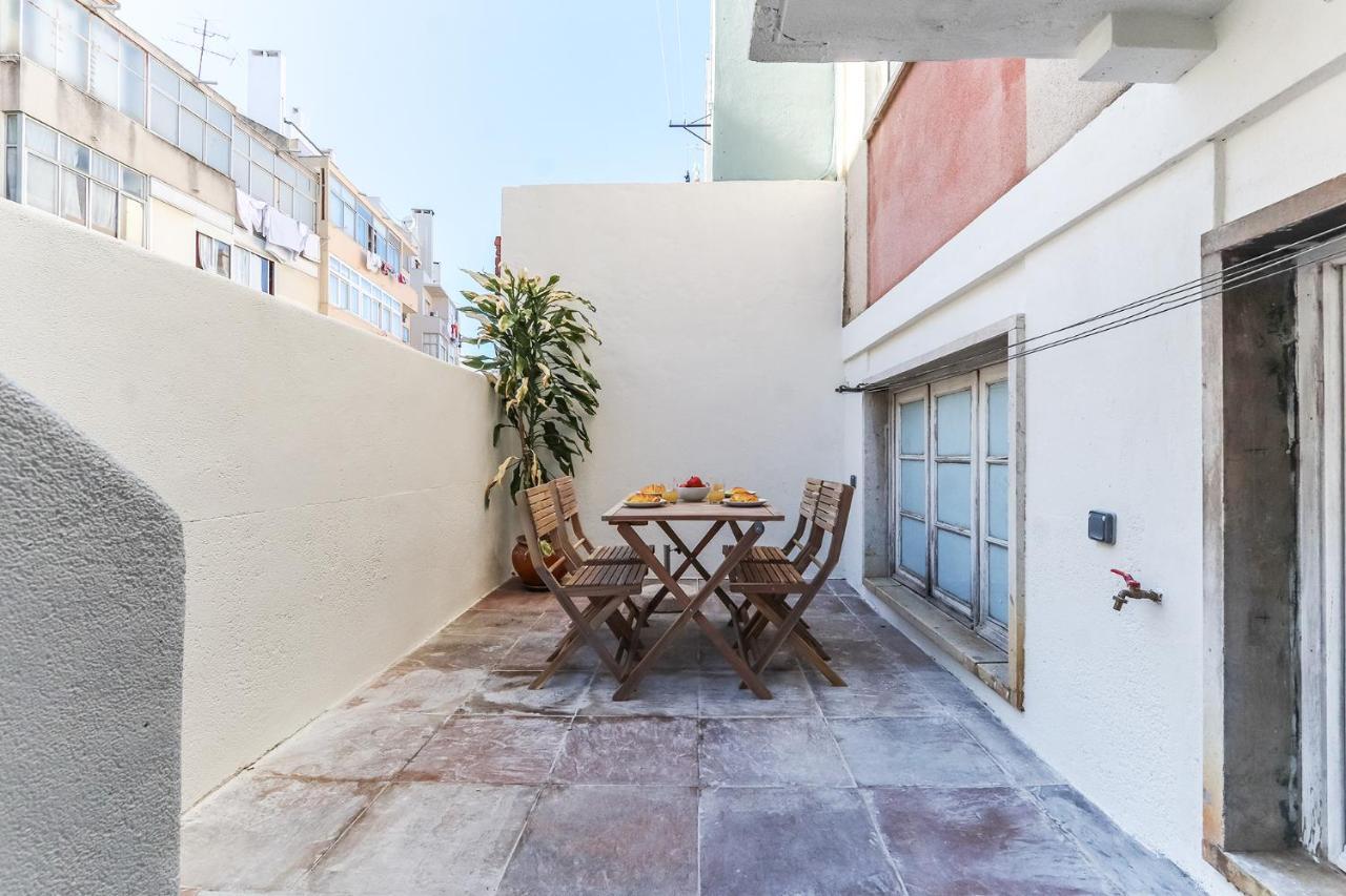 Vita Portucale ! Olaias Design With Terrace Lisbon Exterior photo